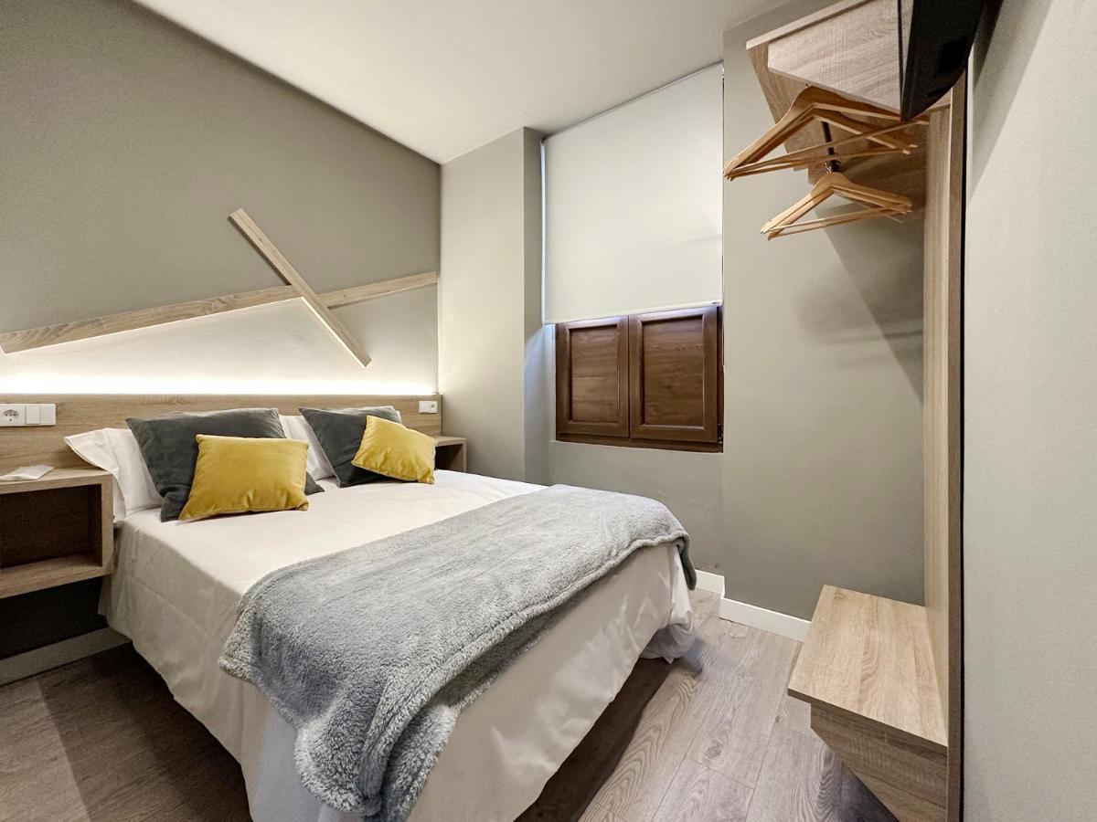 Hostal Maria Felisa Candas Luaran gambar